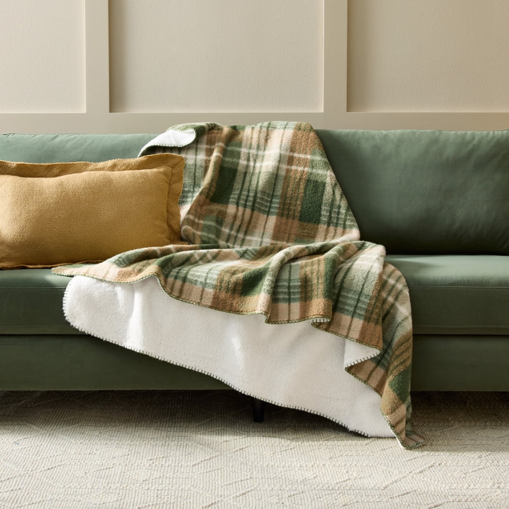 Better Homes & Gardens Faux Wool Reverse to Faux Fur Throw - Dark Cilantro Plaid